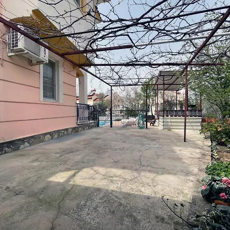 Oeluedeniz Ovacikta Oezel Havuzlu Villa